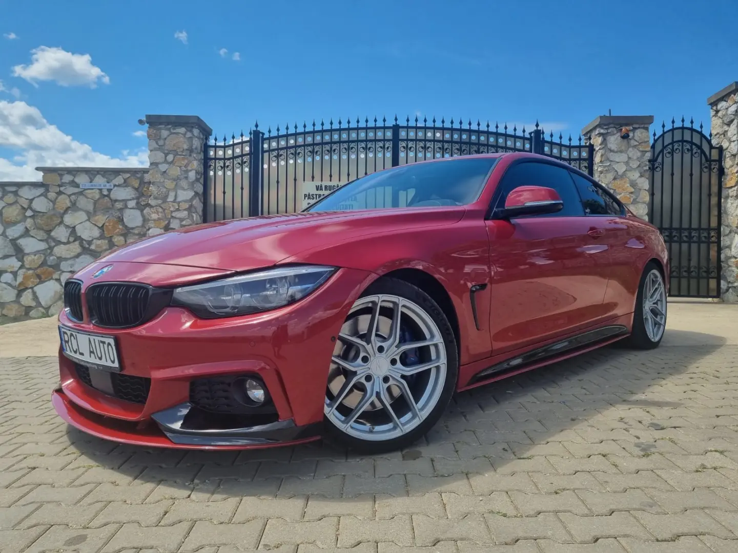 BMW 440