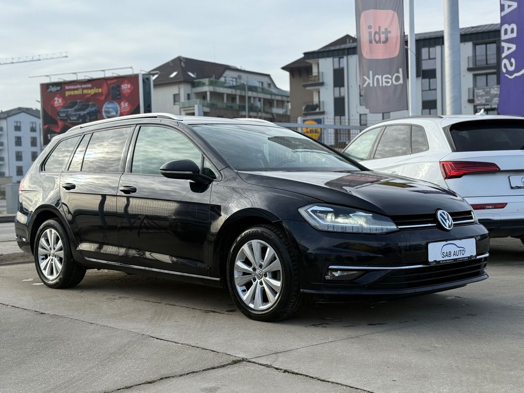 Volkswagen Golf — poza 3
