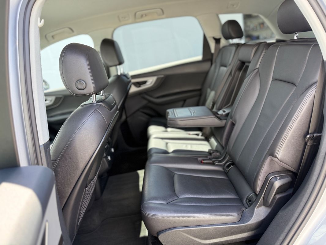 Audi Q7 — poza 3
