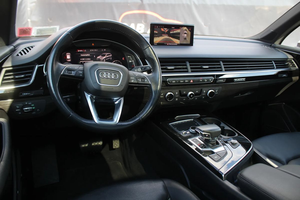 Audi Q7 — poza 3
