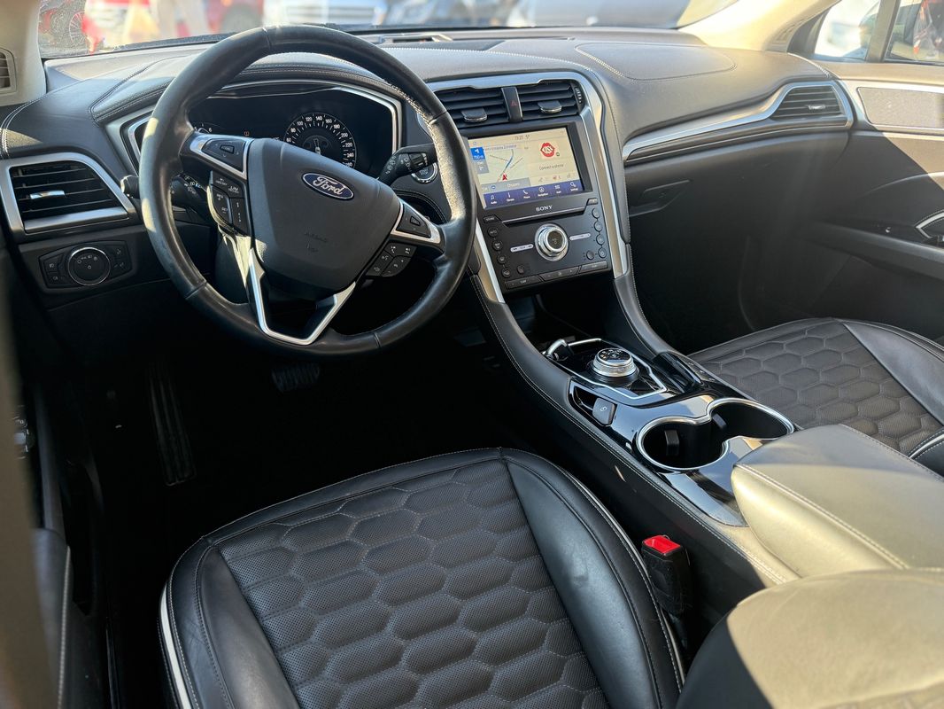 Ford Mondeo — poza 3