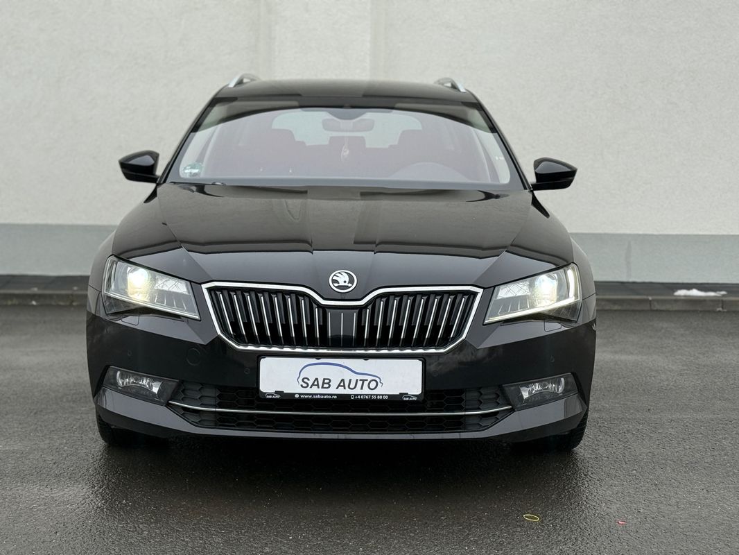 Skoda Superb — poza 2