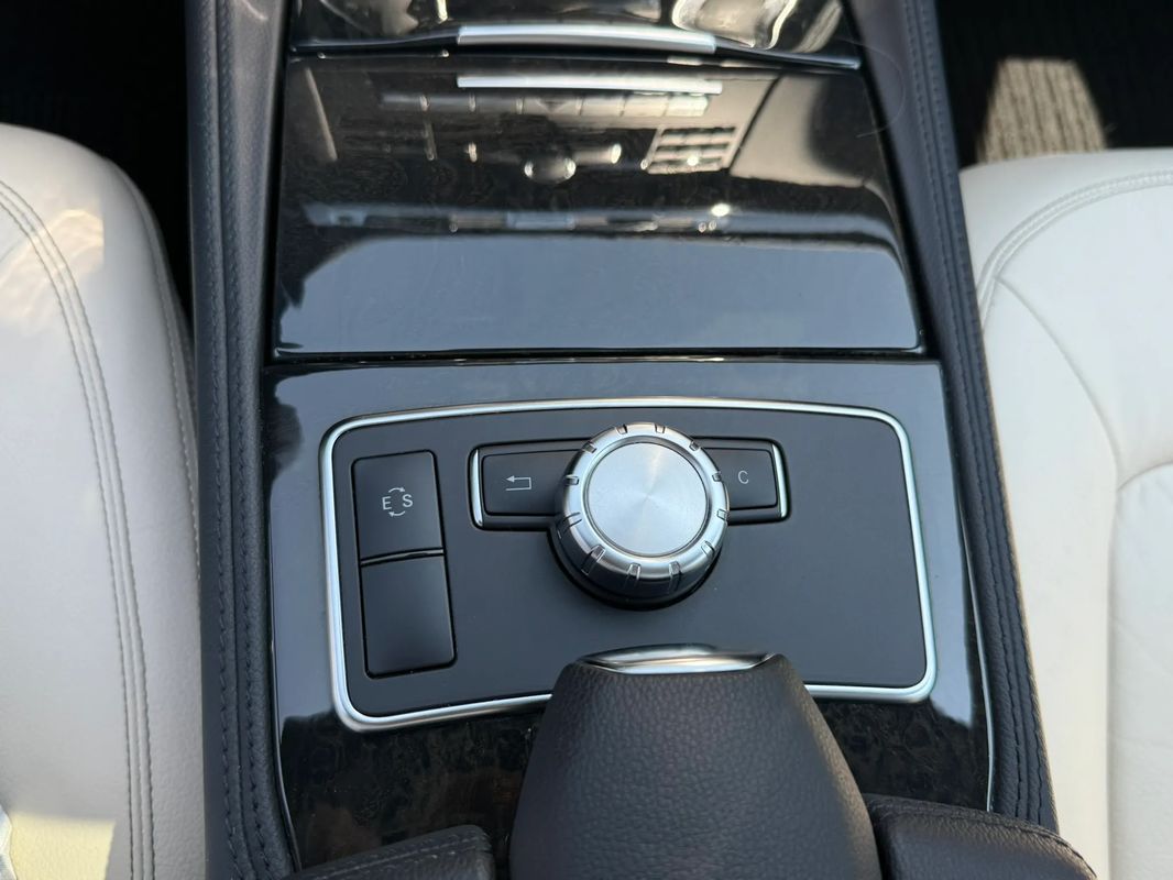 Mercedes-Benz Cls — poza 2