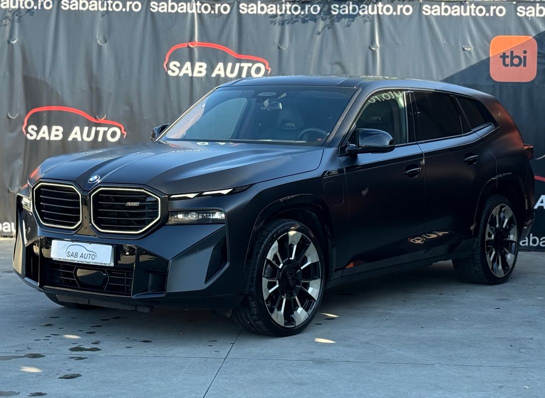 BMW Xm