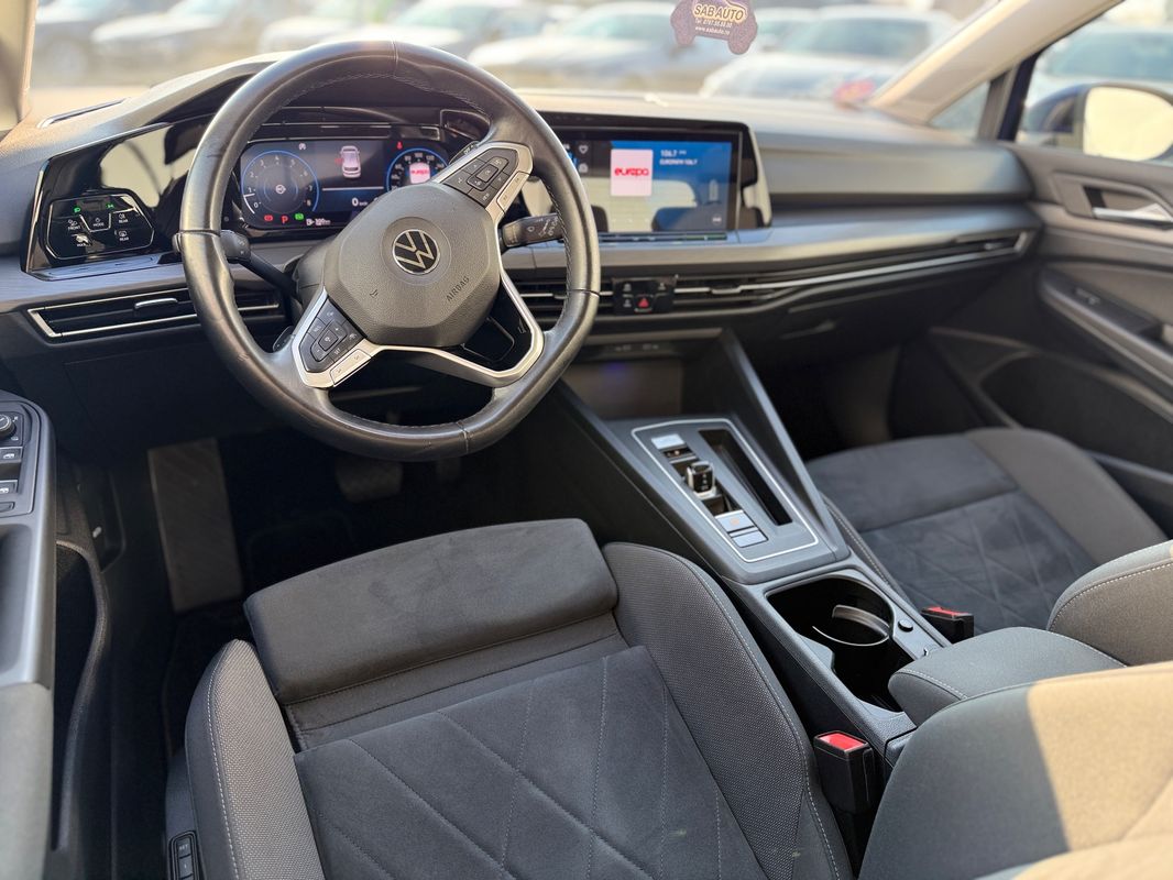 Volkswagen Golf — poza 3