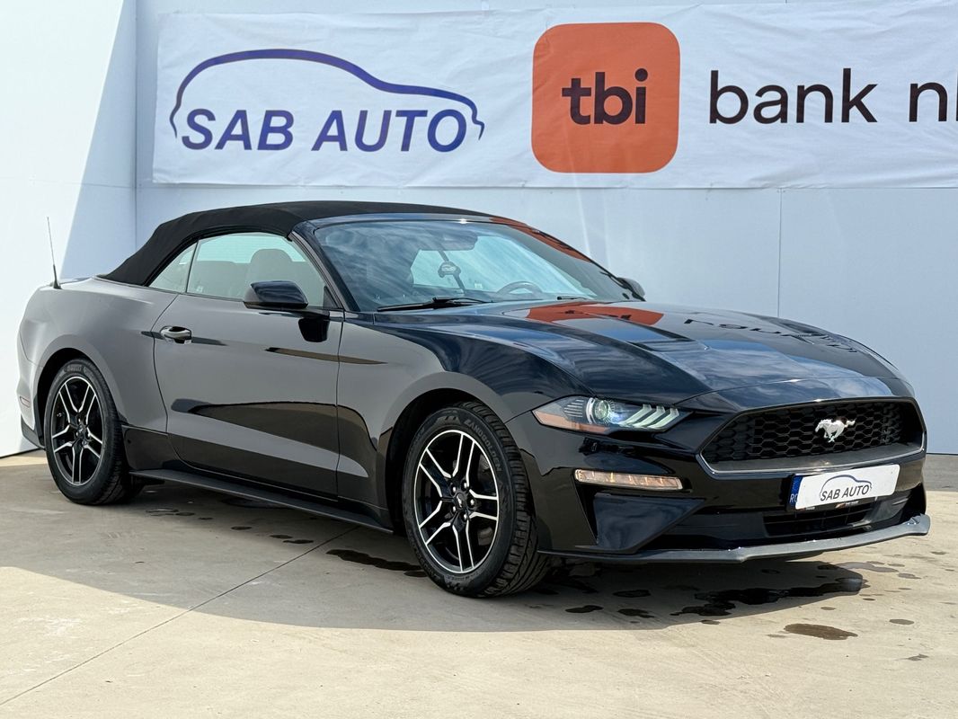 Ford Mustang — poza 3