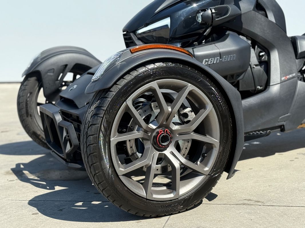 Can-am Ryker-900 — poza 3