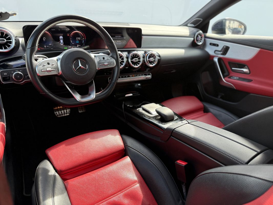 Mercedes-Benz Cla 250 — poza 3