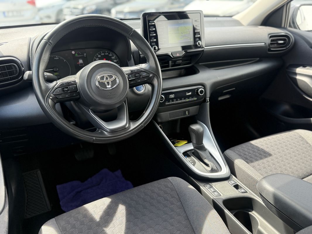 Toyota Yaris — poza 3