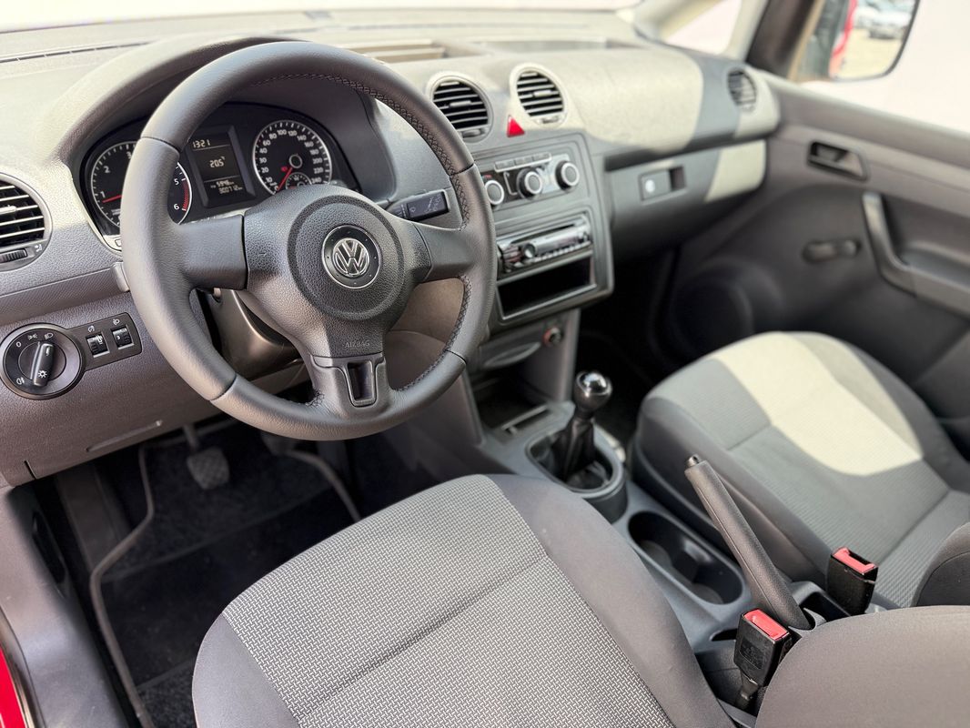 Volkswagen Caddy — poza 3