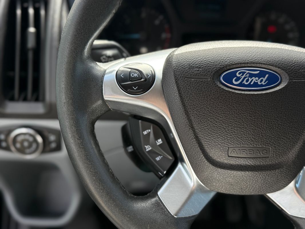 Ford Transit — poza 3