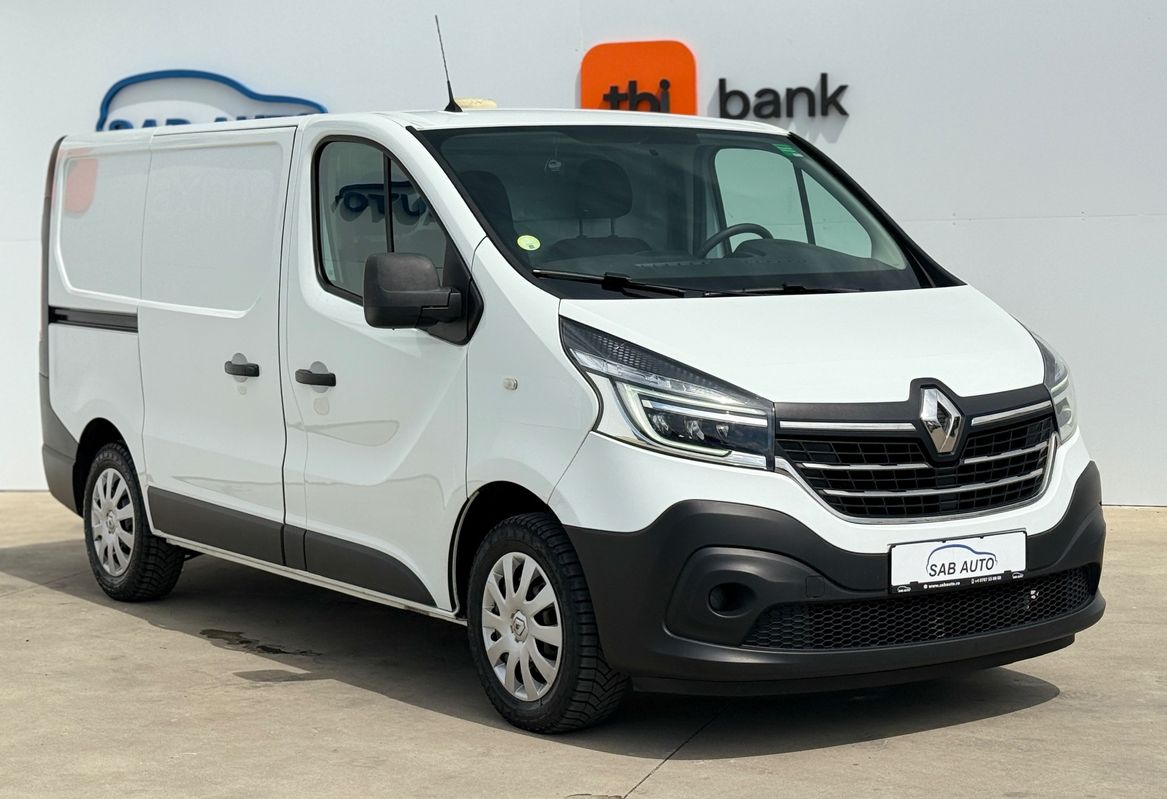 Renault Trafic — poza 2