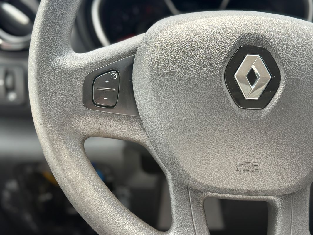 Renault Trafic — poza 3