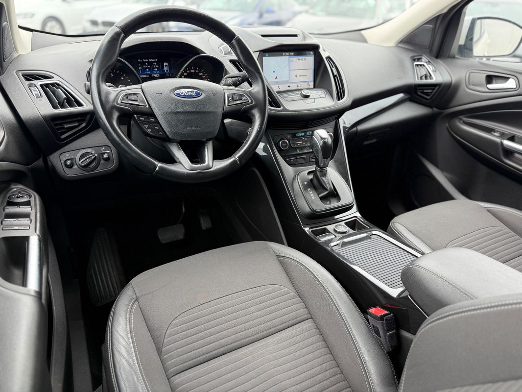 Ford Kuga — poza 3