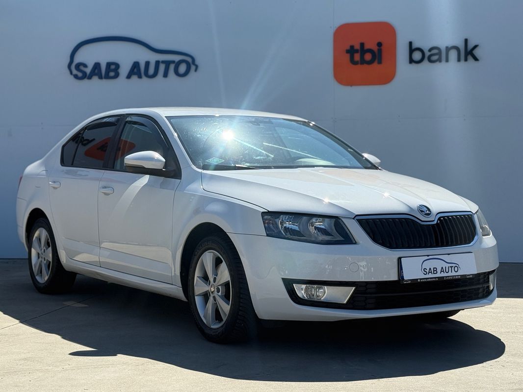 Skoda Octavia — poza 2