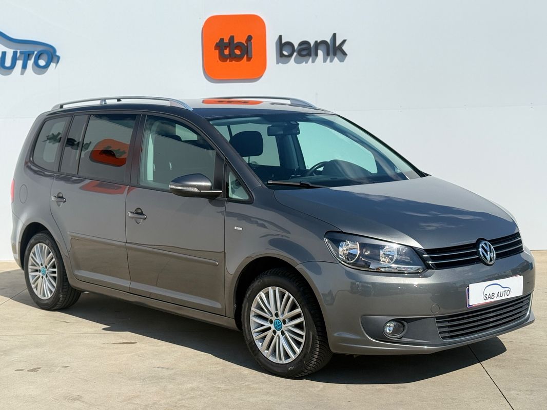 Volkswagen Touran — poza 2