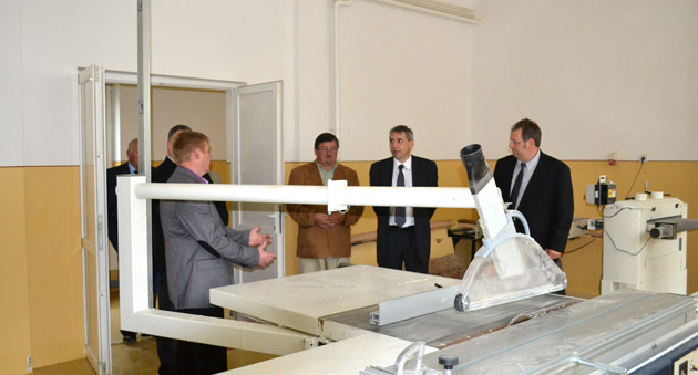 Ungaria vrea să investească în învăţământul profesional sătmărean