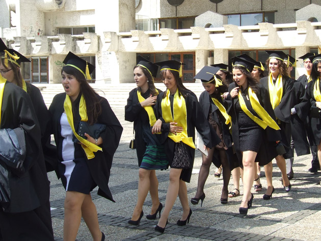 A 13-a promoţie de absolvenţi  la UBB Satu Mare