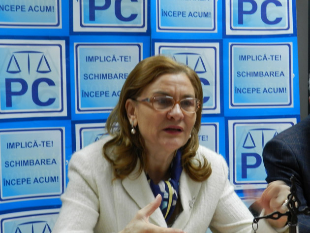 Ministrul Maria Grapini, în vizită de lucru în judeţ