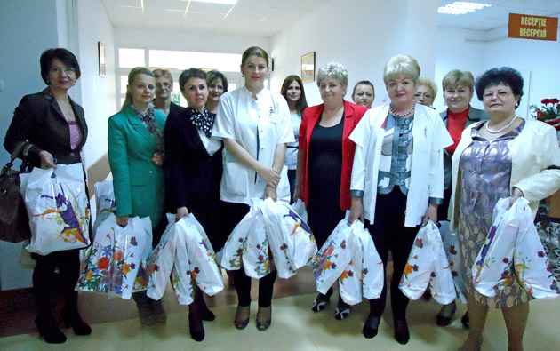 Cadouri de 1 Iunie din partea femeilor social-democrate