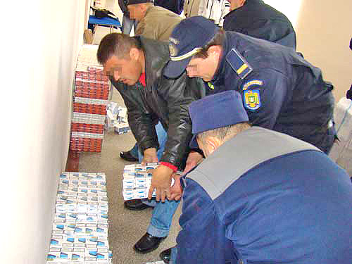 CONTRABANDIST arestat. Va sta patru ani la ÎNCHISOARE