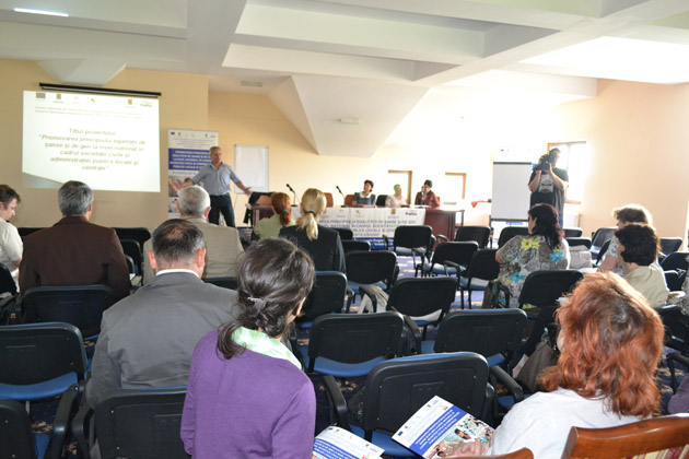 Egalitate de şanse între femei şi bărbaţi