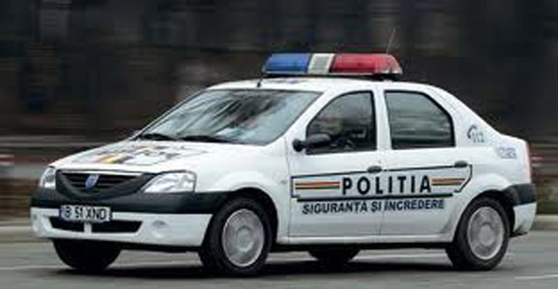 Un autoturism Dacia Logan,  repartizat Poliţiei Socond