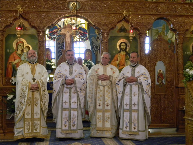 Preotul Dorel Silaghi, instalat preot paroh la Biserica “Sf. Apostoli Petru şi Pavel”