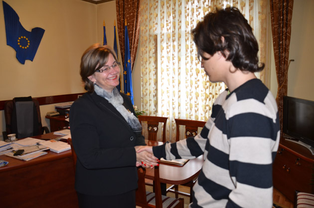 Olimpicul Andrei Bud, recompensat de primarul Aurelia Fedorca