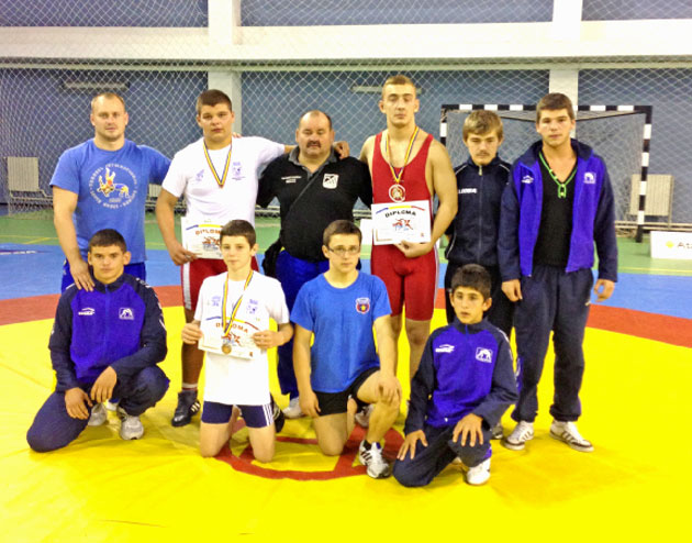 Lupte greco-romane: Argint și bronz la Naționale