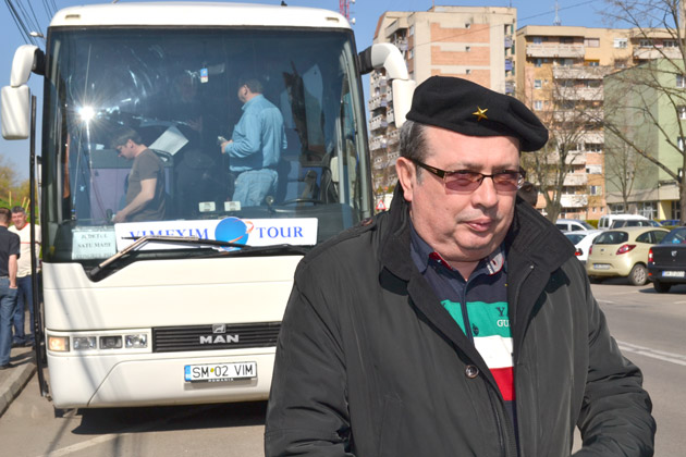 Sătmărenii cer demisia senatorului Marian Valer