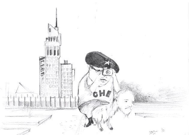 Castorel, un paparazzo tembel, şi-a lui slugă, oul chel