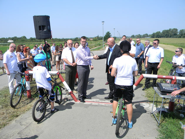 Legătură pe două roţi între România şi Ungaria