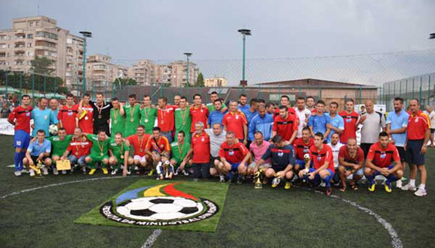 Minifotbal: Roș Albaștrii, egali cu campioana…