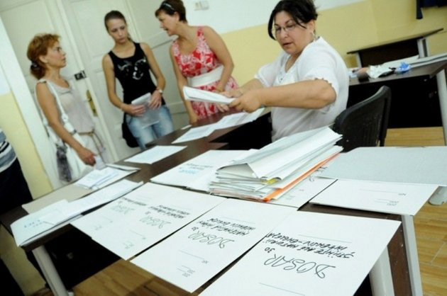 Încep înscrierile la licee