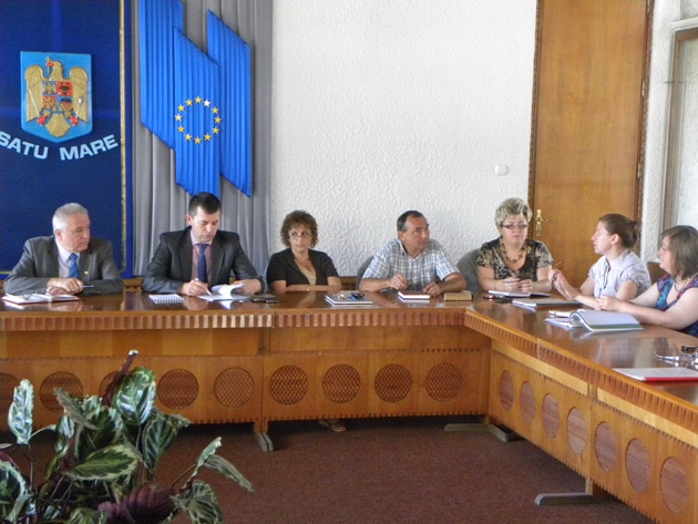 Prefectura inventariază problemele de fond funciar