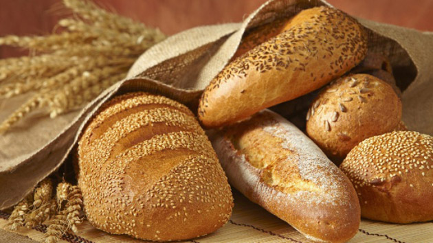 Guvernul a avizat reducerea TVA la pâine la 9%