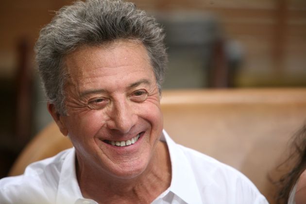 Dustin Hoffman, supus unei operaţii pentru eliminarea unor tumori canceroase