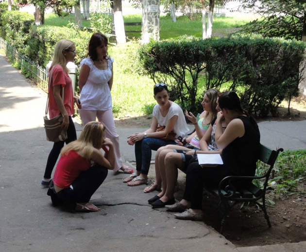 Sute de elevi forţează din nou Bacalaureatul