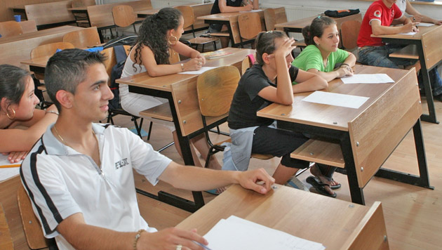 Comedie la Bacalaureatul tomnaticilor