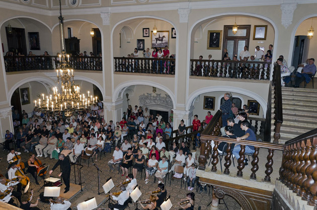 Concert vocal-simfonic la castelul  din Carei