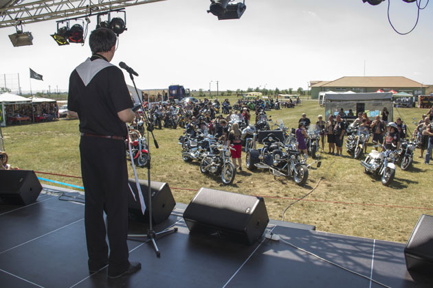 Distracţie şi motoare turate la Petreşti