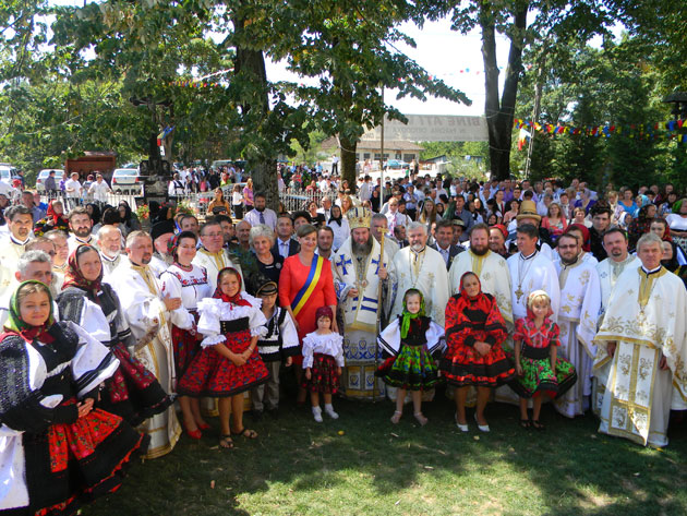 PS Iustin Sigheteanul a sfinţit biserica din cartierul Tur