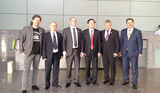 Vizită neoficială a unor deputaţi în Taiwan