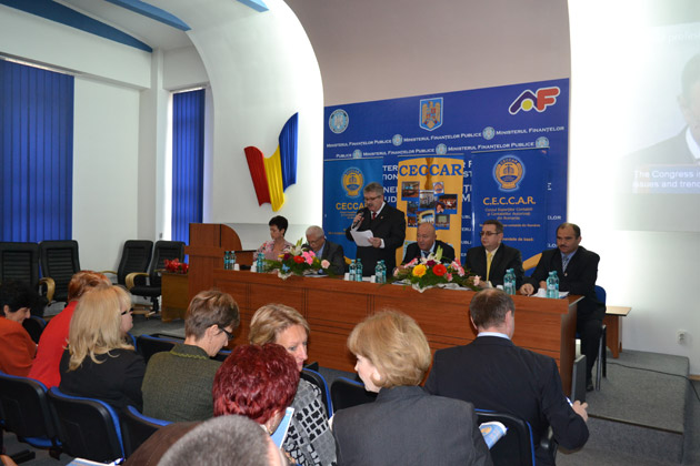 Contabilii şi experţii contabili, în sărbătoare