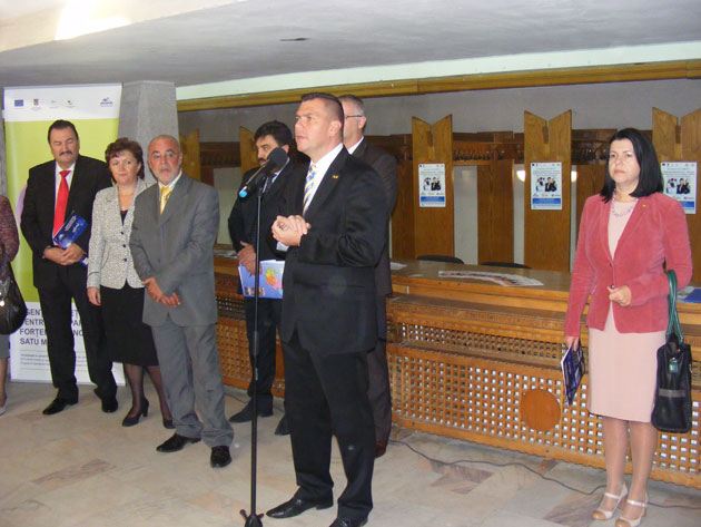 Peste 450 de job-uri oferite la Bursa locurilor de muncă pentru absolvenţi