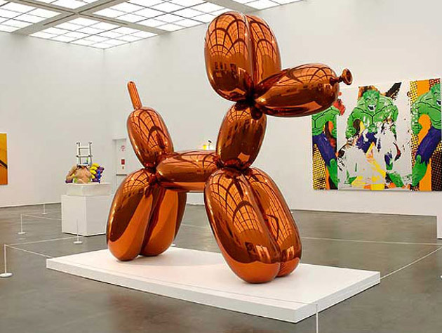 Sculptură în forma unui câine, estimată la 55 milioane de dolari, scoasă la licitaţie