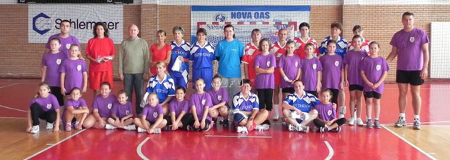 Sărbătoarea handbalului de la Autonova la Atletik