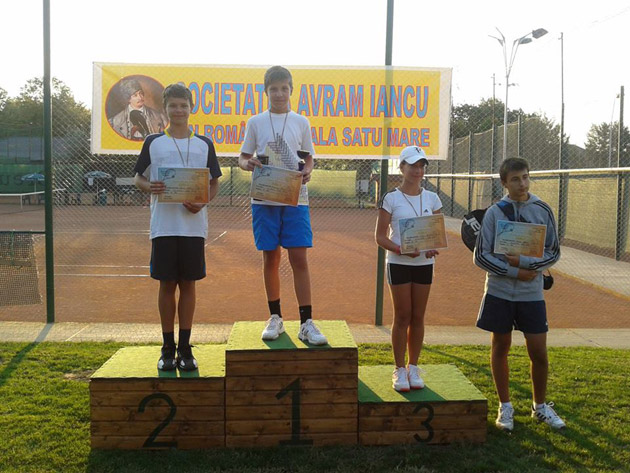 Tenis de câmp / Peste 40 de copii au participat  la Cupa “Avram Iancu”
