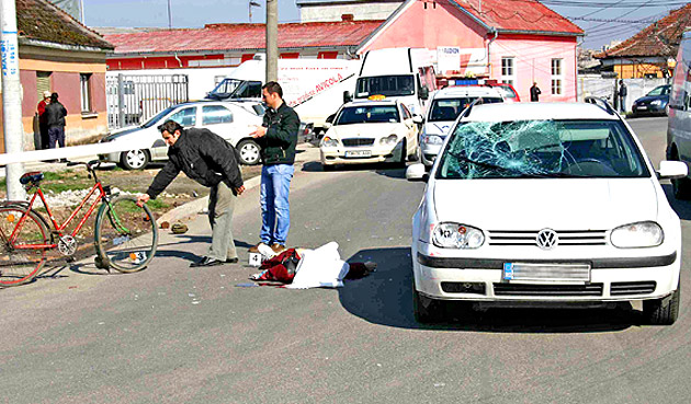Circa patru sute de persoane şi-au pierdut viaţa pe şoselele judeţului